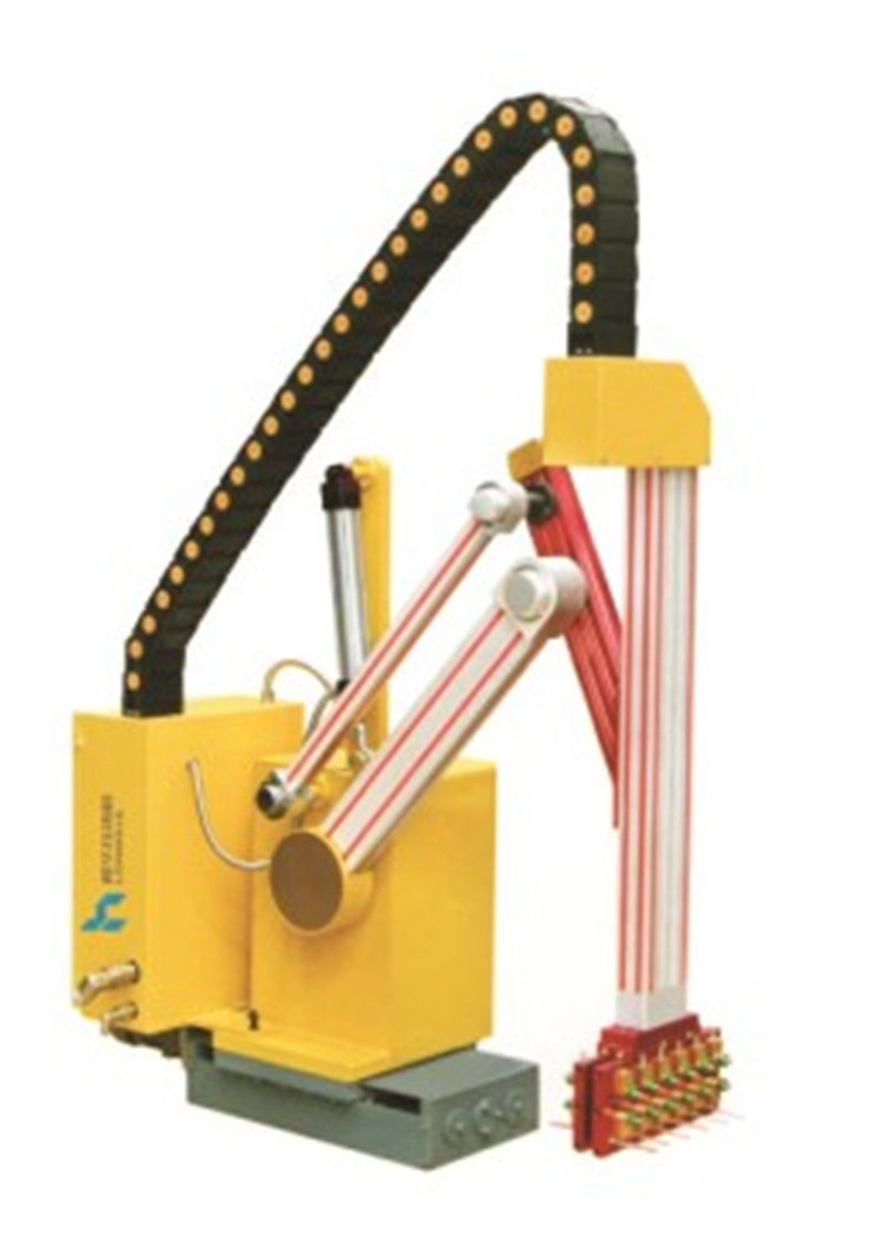 Автоматическая распылительная машина используется для машины для литья под давлением.