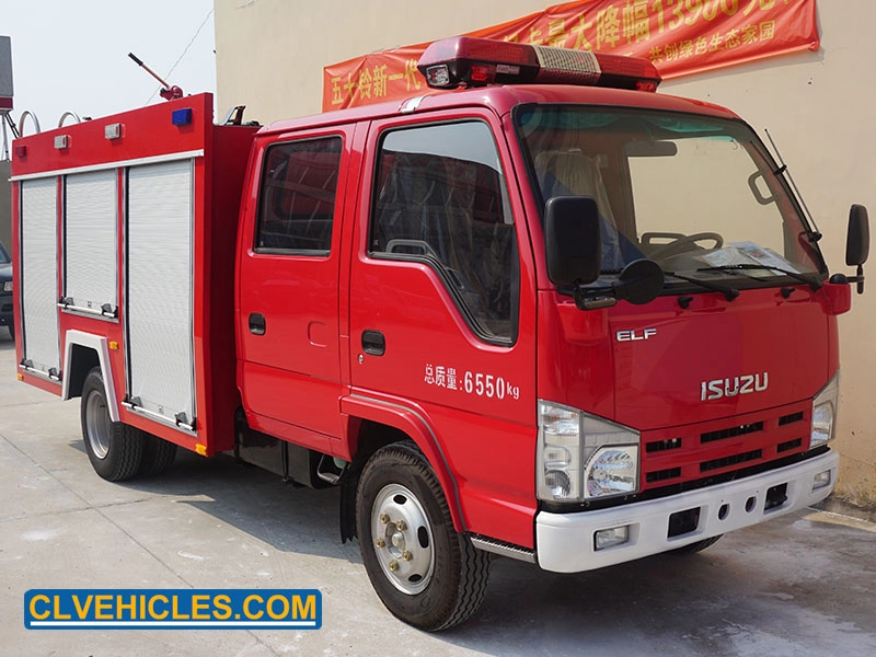 ISUZU 3000-литровая пожарная машина с резервуаром для воды