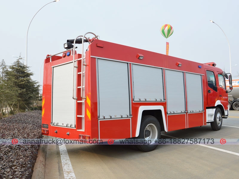 7000-литровый грузовик Dongfeng для пенного пожаротушения