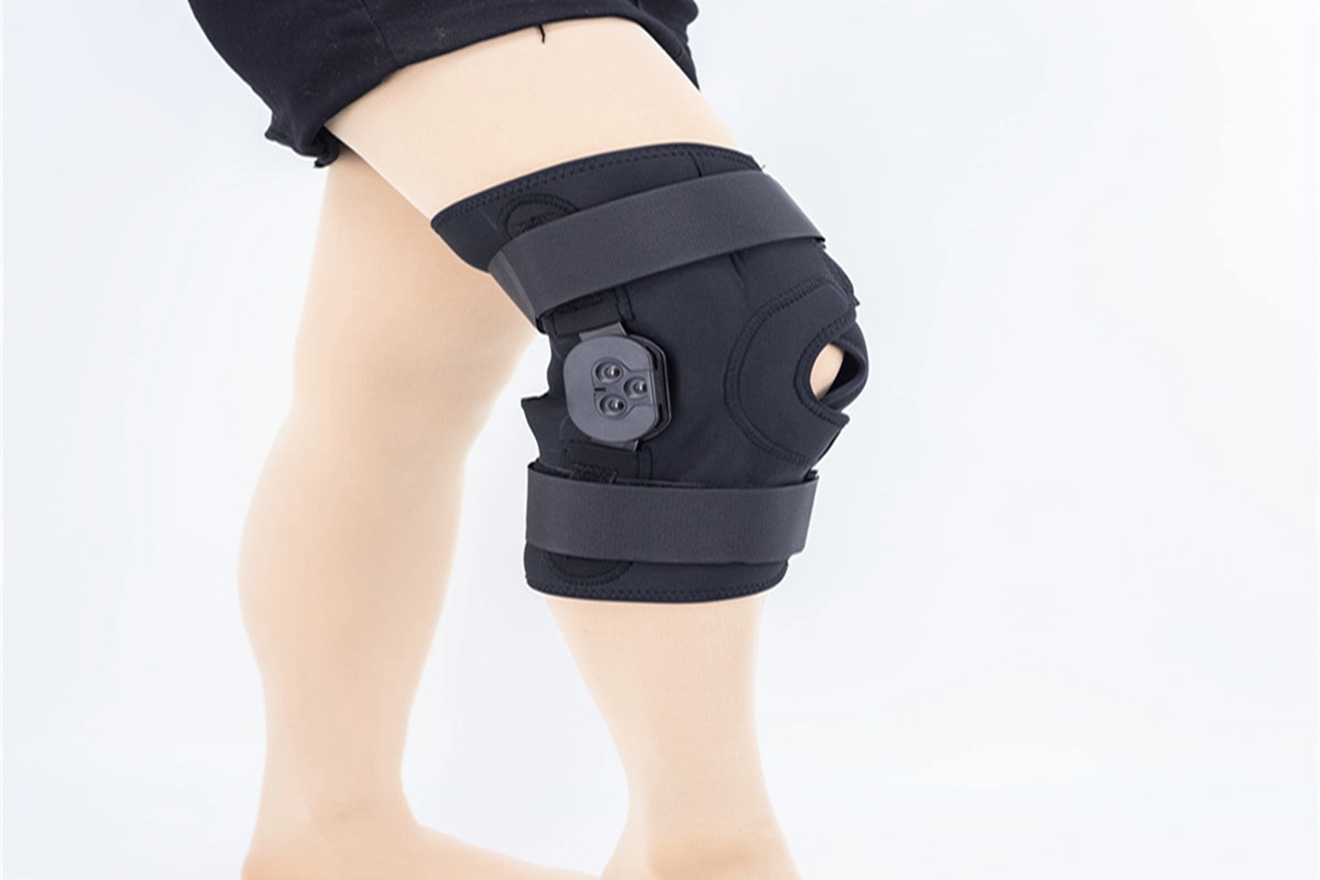 Алюминиевая опора колена ROM Т-образная передняя часть с открытой коленной чашечкой и шарнирами LIMITED