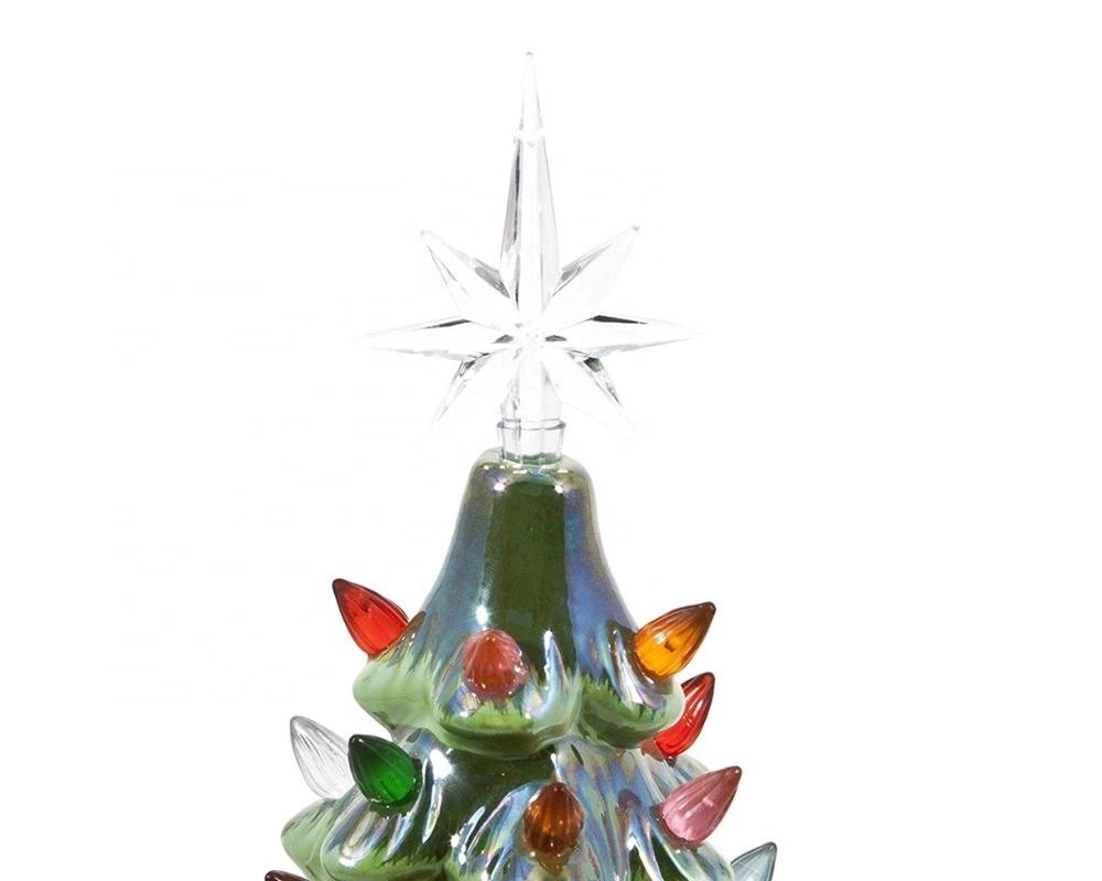 Раскрашенная вручную керамическая настольная рождественская елка с праздничным украшением