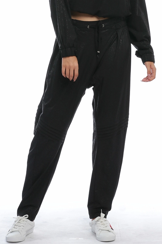 Производитель OEM Свободные эластичные брюки с высокой талией из полиамида и спандекса Стильные черные женские брюки-карандаш с цветочным покрытием Повседневные женские брюки-джоггеры
