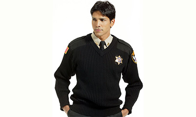 Армейский свитер с v-образным вырезом